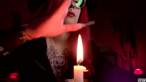 Snapshot of amanita__pantherina chatting on October 3, 2025, 8:00 am Goddess Amanita online show from October 3, 2025, 8:00 am