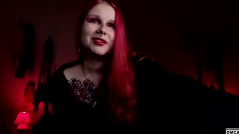 Snapshot of amanita__pantherina chatting on October 14, 2025, 7:42 am Goddess Amanita online show from October 14, 2025, 7:42 am