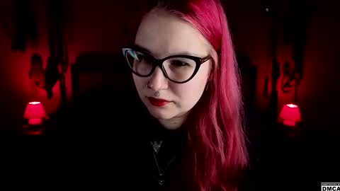 Snapshot of amanita__pantherina chatting on December 16, 2025, 12:10 pm Goddess Amanita online show from December 16, 2025, 12:10 pm