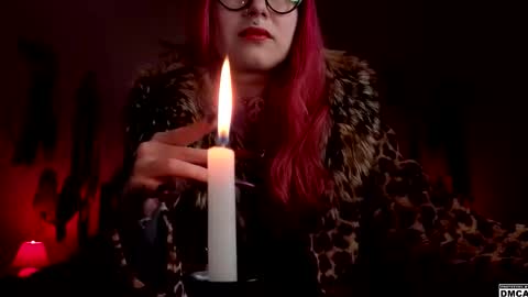 Snapshot of amanita__pantherina chatting on December 18, 2025, 10:43 am Goddess Amanita online show from December 18, 2025, 10:43 am