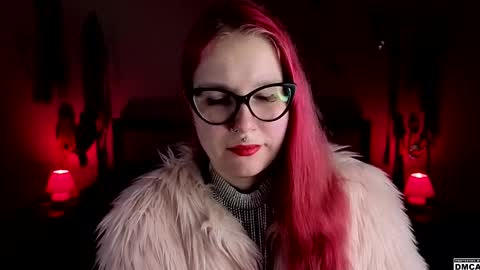 Snapshot of amanita__pantherina chatting on December 22, 2025, 12:02 pm Goddess Amanita online show from December 22, 2025, 12:02 pm