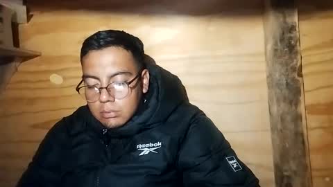 Snapshot of amante699 chatting on February 21, 2025, 4:07 am Adicto al sexo online show from February 21, 2025, 4:07 am