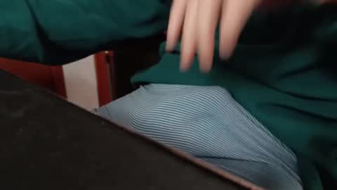 amanteamoroso online show from March 4, 2026, 9:15 am