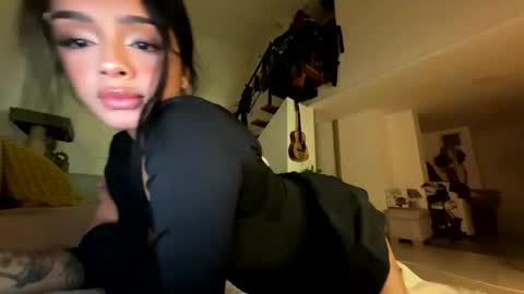 Snapshot of amapola_666 chatting on May 30, 2026, 2:19 am Ama online show from May 30, 2026, 2:19 am