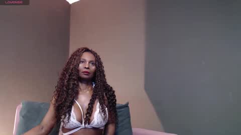 luna online show from February 14, 2025, 11:53 am