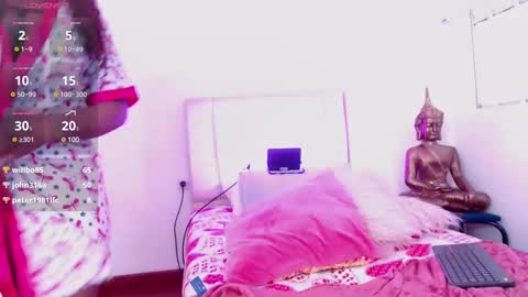 luna online show from February 27, 2025, 5:47 pm