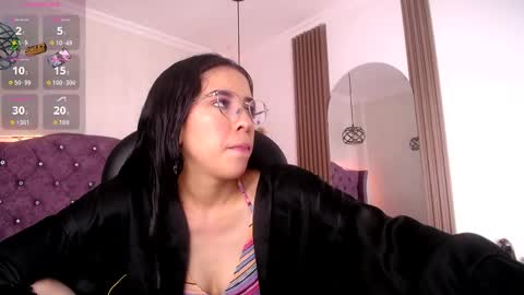 Snapshot of amara_davis1 chatting on May 31, 2026, 5:15 am amara_davis1 online show from May 31, 2026, 5:15 am