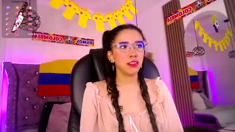 amara_davis1 online show from July 8, 2026, 4:50 am