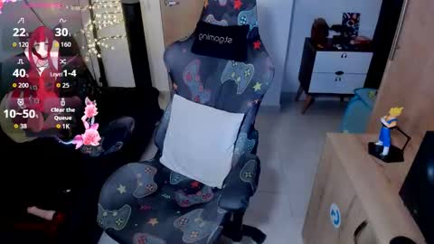 Amara Lux online show from March 12, 2026, 12:50 am