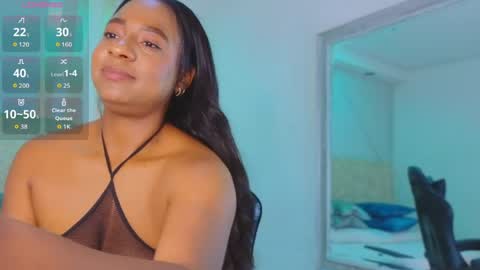 Snapshot of amara_queen_ chatting on June 5, 2026, 1:17 pm Amara online show from June 5, 2026, 1:17 pm