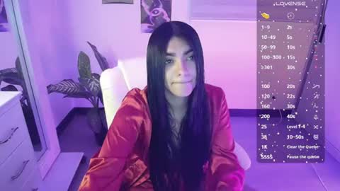 Snapshot of amara_silk chatting on June 16, 2026, 12:24 am amara_silk online show from June 16, 2026, 12:24 am