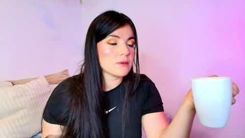 Amara Vega  online show from March 17, 2026, 9:01 am