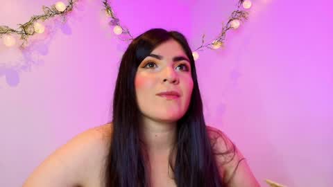 Amara Vega  online show from April 6, 2026, 10:05 am