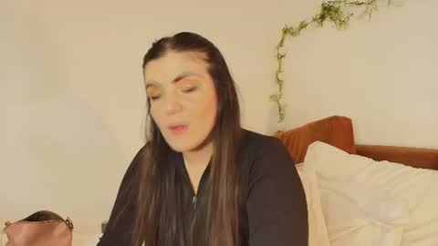 Amara Vega  online show from July 13, 2026, 2:03 am