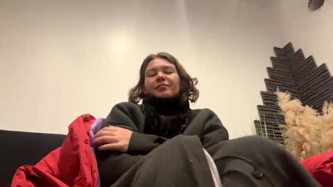 Amara Elise online show from January 19, 2025, 6:32 pm