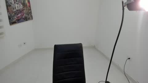 Snapshot of amaranta69_cam chatting on June 15, 2026, 6:59 am AMARANTA online show from June 15, 2026, 6:59 am