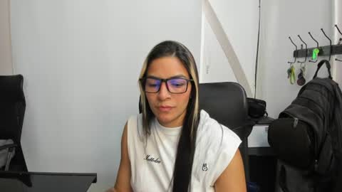 amaranta_carey online show from July 25, 2026, 9:23 pm