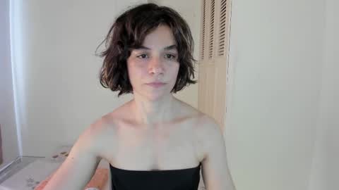 Amarantha online show from September 28, 2025, 6:57 pm