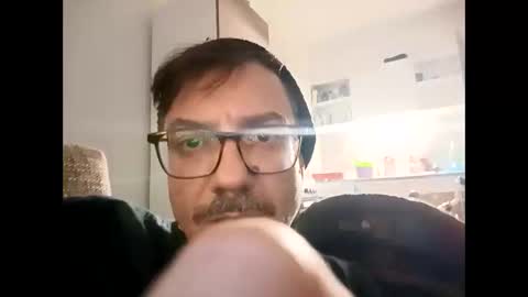 amaras5 online show from February 9, 2026, 2:26 am