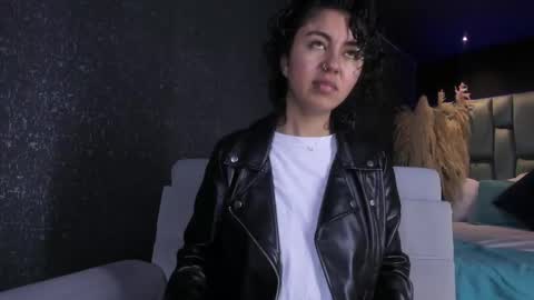 Snapshot of amarettho chatting on March 6, 2025, 10:09 am Emily online show from March 6, 2025, 10:09 am