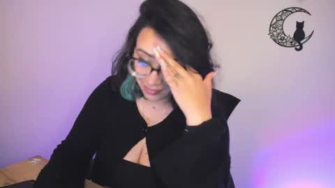 Snapshot of amaryllis_vizcaya chatting on January 15, 2025, 4:15 am Katt online show from January 15, 2025, 4:15 am