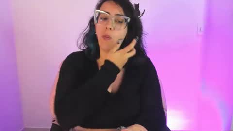 Snapshot of amaryllis_vizcaya chatting on March 9, 2025, 2:29 am Katt online show from March 9, 2025, 2:29 am
