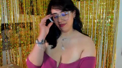 Snapshot of amaryllis_vizcaya chatting on September 16, 2025, 1:06 am Katt online show from September 16, 2025, 1:06 am