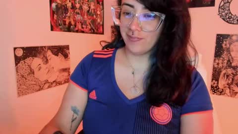 Snapshot of amaryllis_vizcaya chatting on October 13, 2025, 10:54 pm Katt online show from October 13, 2025, 10:54 pm