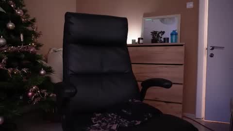 amateur_fitbabex online show from December 14, 2025, 7:14 am