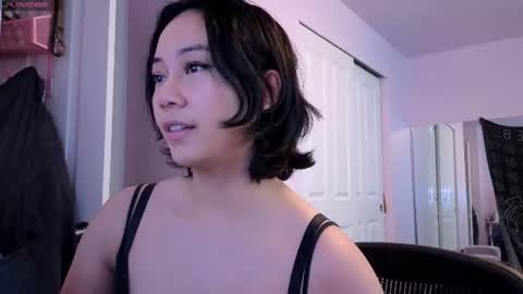 Snapshot of amateuroras chatting on June 10, 2026, 1:06 am leash online show from June 10, 2026, 1:06 am