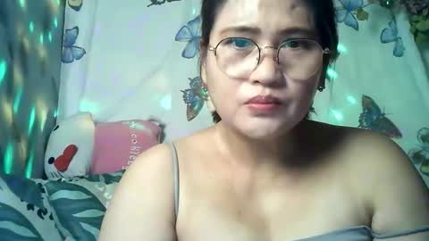 Snapshot of amazing_angel22 chatting on March 26, 2026, 10:15 pm amazing angel online show from March 26, 2026, 10:15 pm