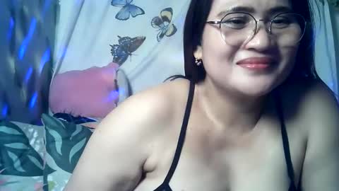 Snapshot of amazing_angel22 chatting on March 29, 2026, 3:45 pm amazing angel online show from March 29, 2026, 3:45 pm