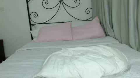 Snapshot of amazingsexygirl chatting on July 28, 2026, 9:47 pm amazingsexygirl online show from July 28, 2026, 9:47 pm