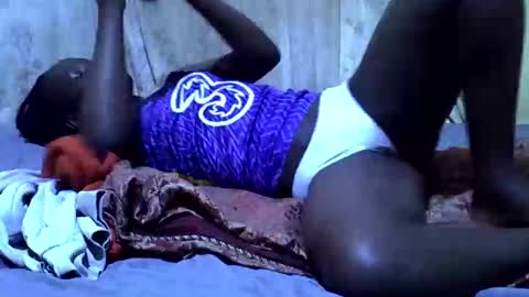 amazon_girl03 online show from January 7, 2026, 2:30 pm