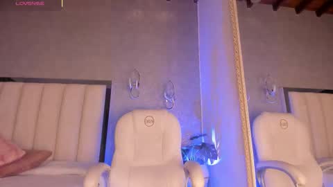 Ambar online show from December 15, 2025, 7:51 pm