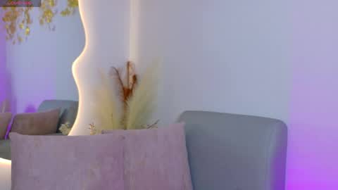 Snapshot of ambar_carterr chatting on May 17, 2026, 7:10 pm Ambar online show from May 17, 2026, 7:10 pm