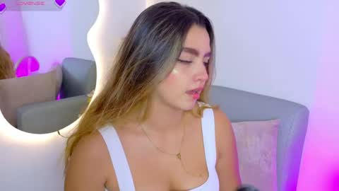 Snapshot of ambar_carterr chatting on May 27, 2026, 4:20 am Ambar online show from May 27, 2026, 4:20 am