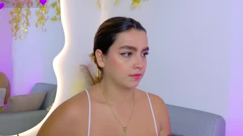 Snapshot of ambar_carterr chatting on May 27, 2026, 7:00 pm Ambar online show from May 27, 2026, 7:00 pm