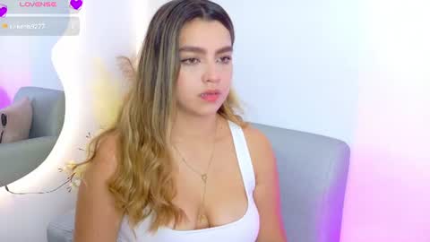 Snapshot of ambar_carterr chatting on June 19, 2026, 5:23 am Ambar online show from June 19, 2026, 5:23 am