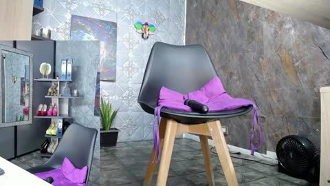 ambar rose2  online show from January 29, 2025, 1:38 pm