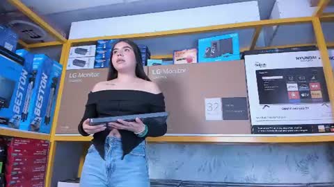 Snapshot of ambarina_ chatting on July 15, 2026, 11:26 am Ambarina online show from July 15, 2026, 11:26 am