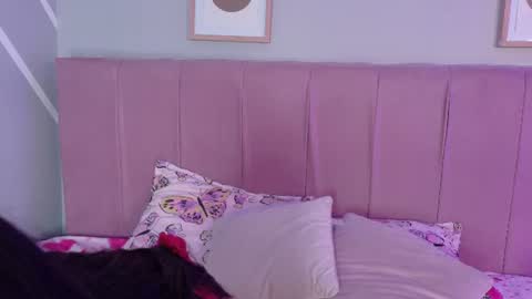Snapshot of ambarina_ chatting on August 1, 2026, 11:42 am Ambarina online show from August 1, 2026, 11:42 am
