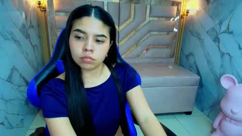 Snapshot of ambarina_r chatting on October 24, 2025, 3:19 pm Ambarina online show from October 24, 2025, 3:19 pm
