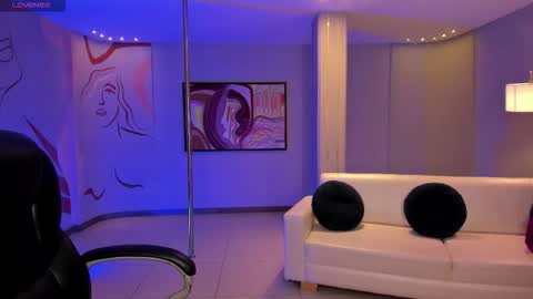 Snapshot of ambarjames_ chatting on September 20, 2025, 11:55 am Ambar online show from September 20, 2025, 11:55 am