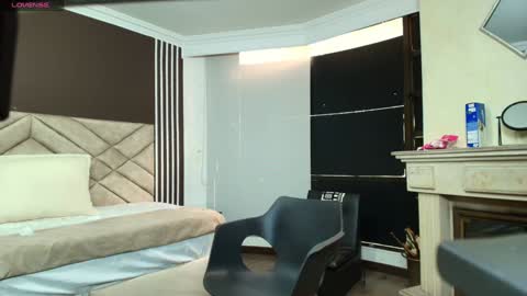 Ambar Ross online show from January 6, 2025, 7:13 pm