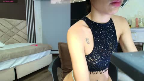 Ambar Ross online show from January 11, 2025, 10:18 pm