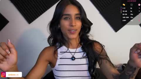 Snapshot of ambeer_rousess chatting on September 20, 2025, 12:39 pm Amber online show from September 20, 2025, 12:39 pm