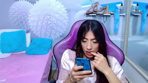 ambel_rose online show from April 26, 2026, 11:35 pm