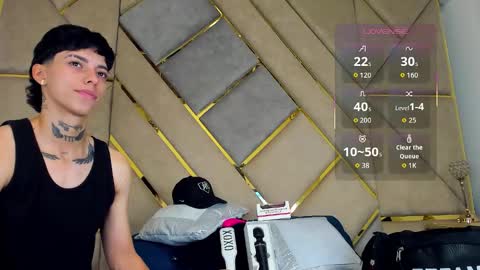 Amber  online show from October 17, 2025, 3:36 pm