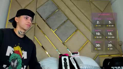 Amber  online show from October 21, 2025, 4:08 pm